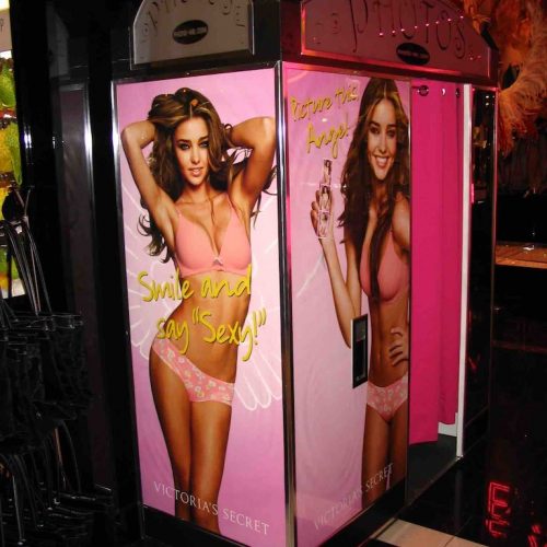 Buy a Photo Booth UK from Retro-Me